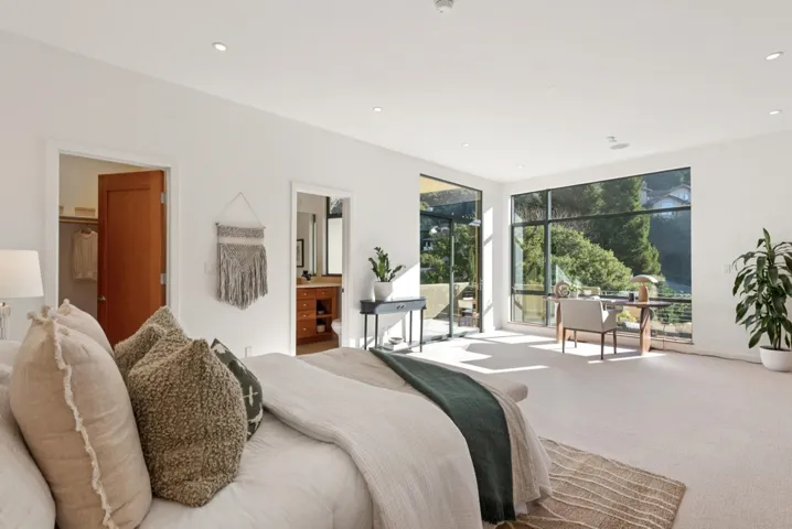 1015 1015 Grand View Dr, Berkeley, California 94705