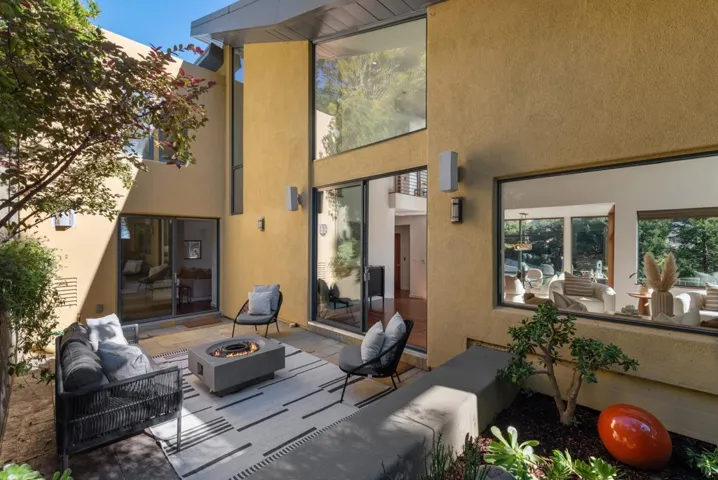 1015 1015 Grand View Dr, Berkeley, California 94705