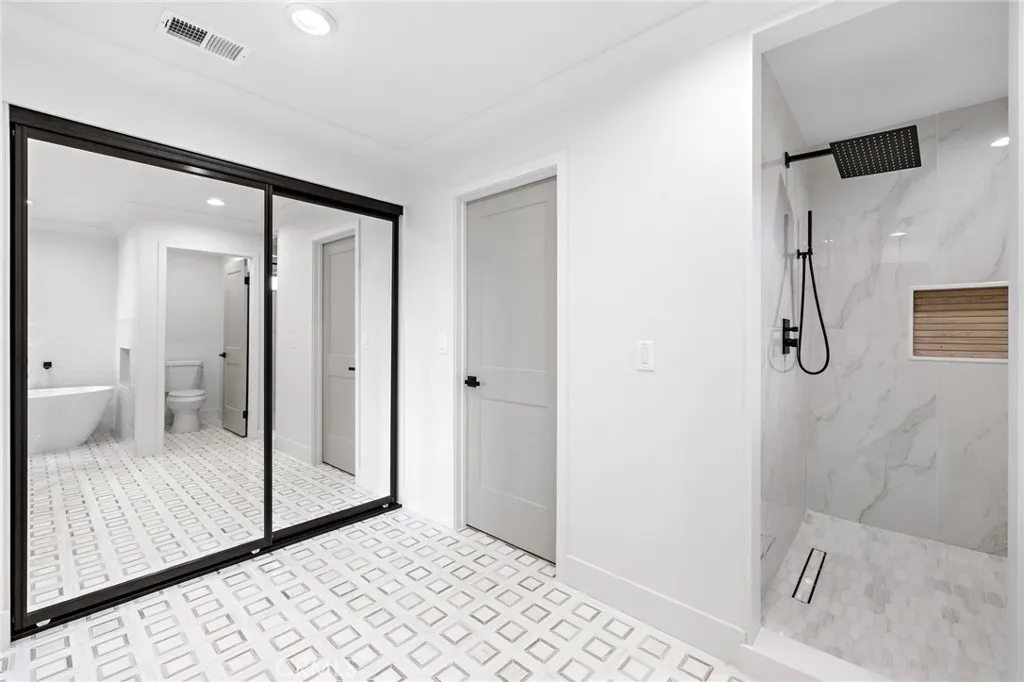 16 Morning Glory, Irvine, California 92603 home-pic-22