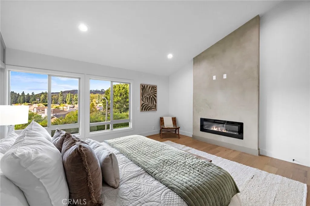 16 Morning Glory, Irvine, California 92603 home-pic-18