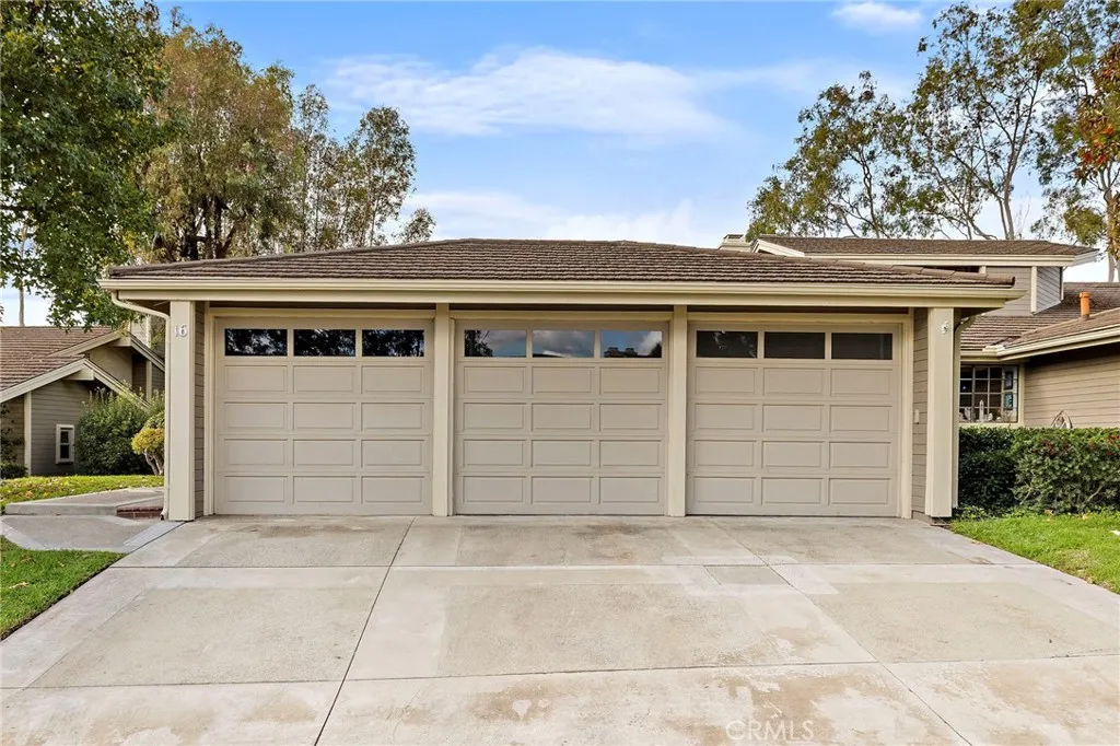 16 Morning Glory, Irvine, California 92603 home-pic-35