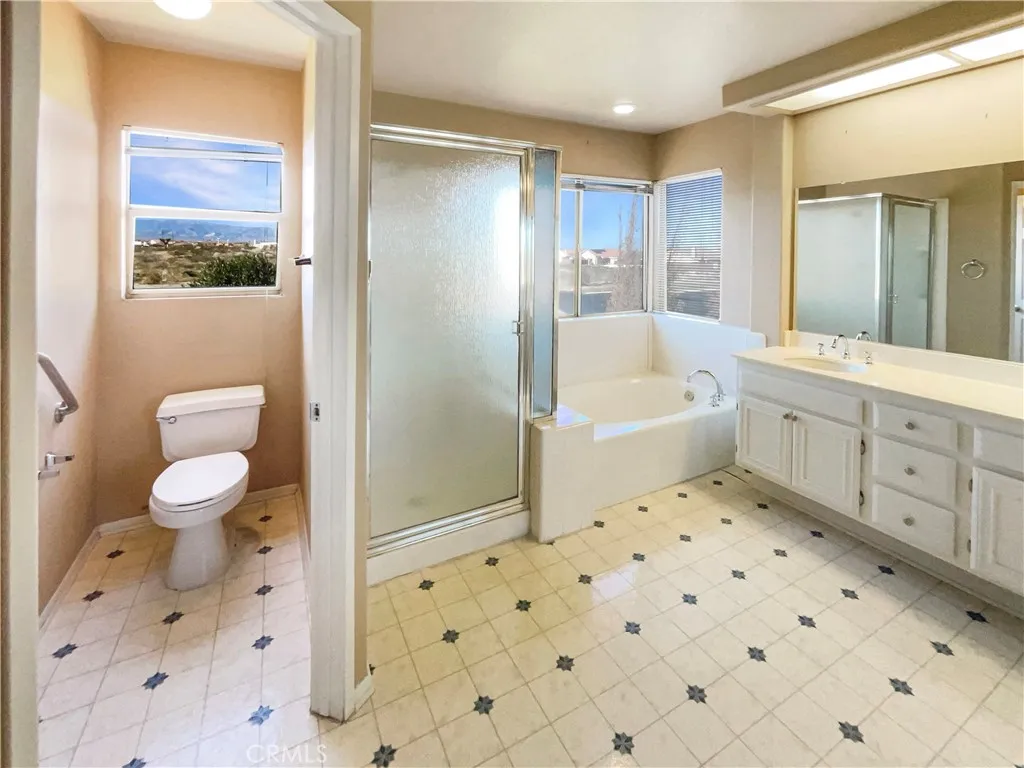 12196 Nugget Avenue, Victorville, California 92392 home-pic-17
