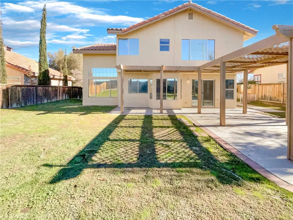 12196 Nugget Avenue, Victorville, California 92392 home-pic-5