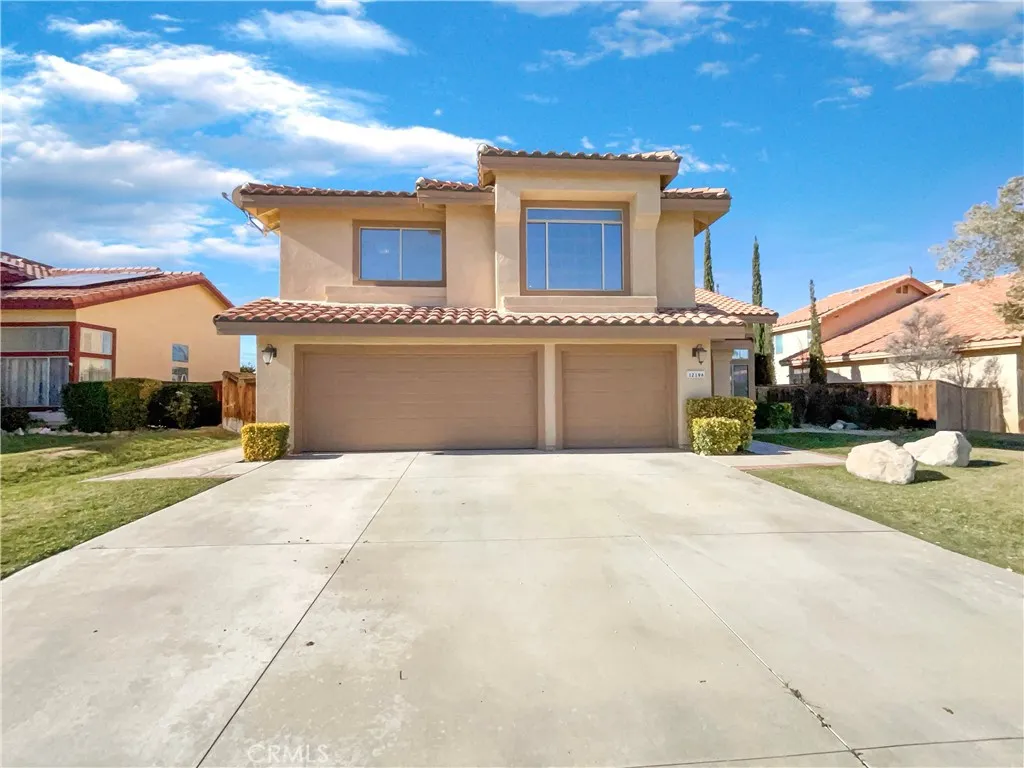 12196 Nugget Avenue, Victorville, California 92392 home-pic-1