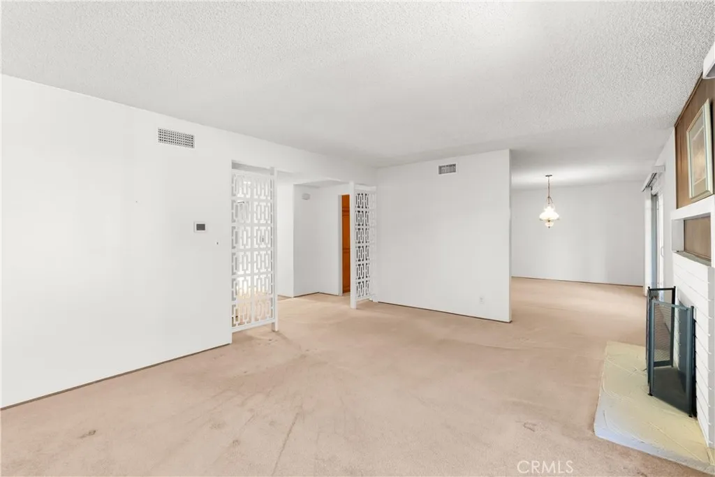 1093 N Gardner, Orange, California 92867 home-pic-5