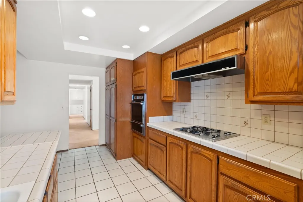 1093 N Gardner, Orange, California 92867 home-pic-13