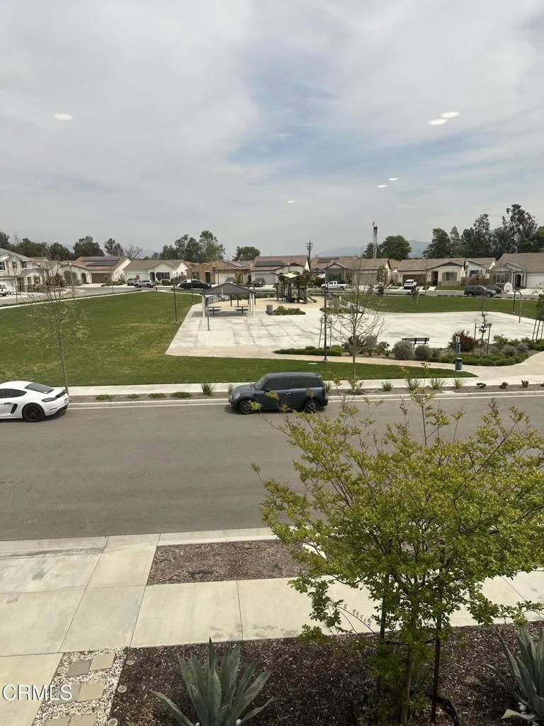 420 Celebration Lane, Santa Paula, California 93060 home-pic-31