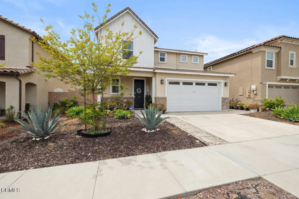 420 Celebration Lane, Santa Paula, California 93060 home-pic-2