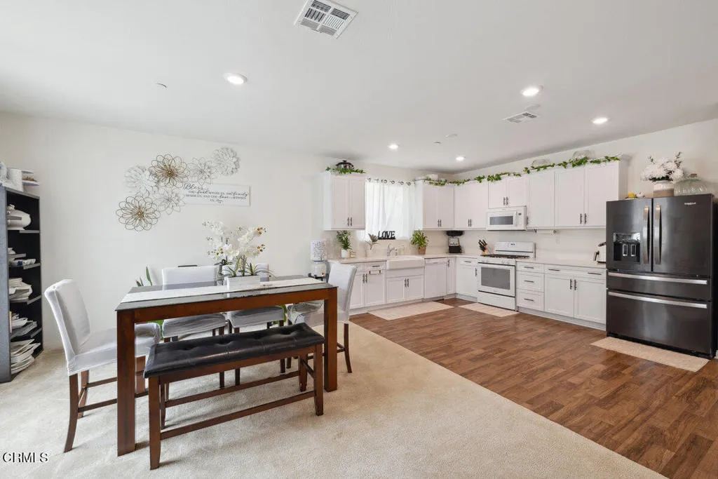 420 Celebration Lane, Santa Paula, California 93060 home-pic-12