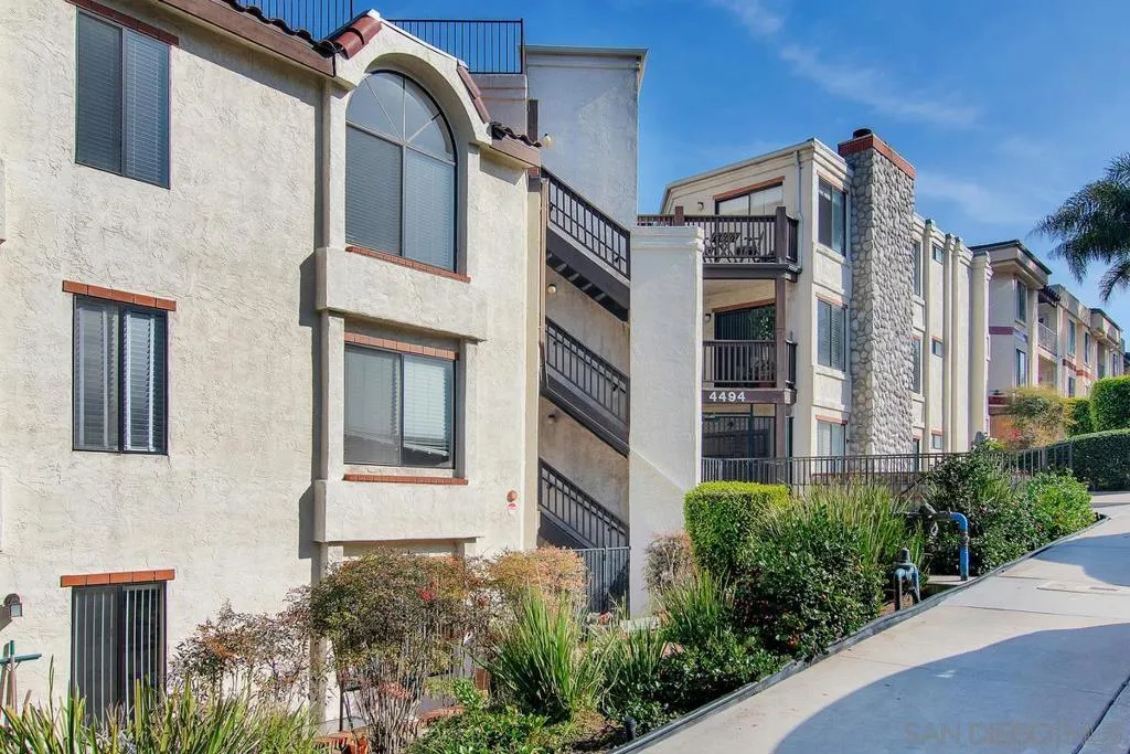 4494 Mentone St. 6, San Diego, California 92107 home-pic-22