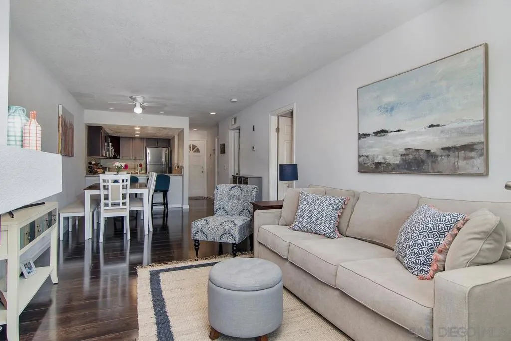 4494 Mentone St. 6, San Diego, California 92107 home-pic-8
