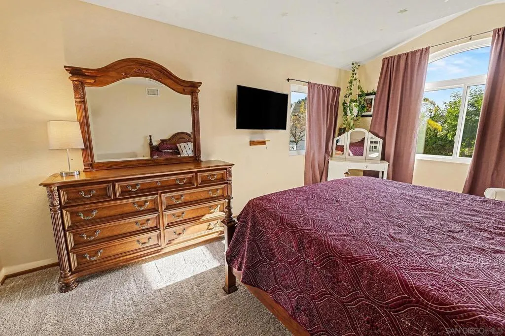 627 Valley Grove Ln, Escondido, California 92025 home-pic-23
