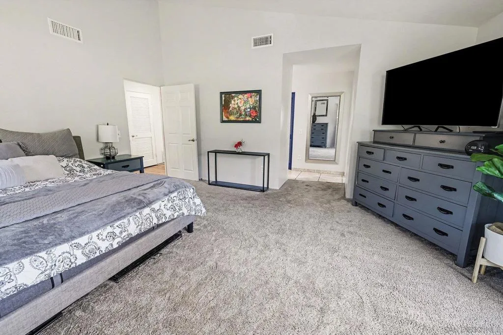 627 Valley Grove Ln, Escondido, California 92025 home-pic-17