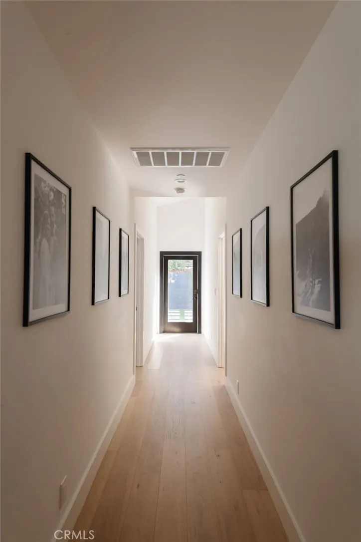 966 Rosecrans Avenue, Manhattan Beach, California 90266 home-pic-22