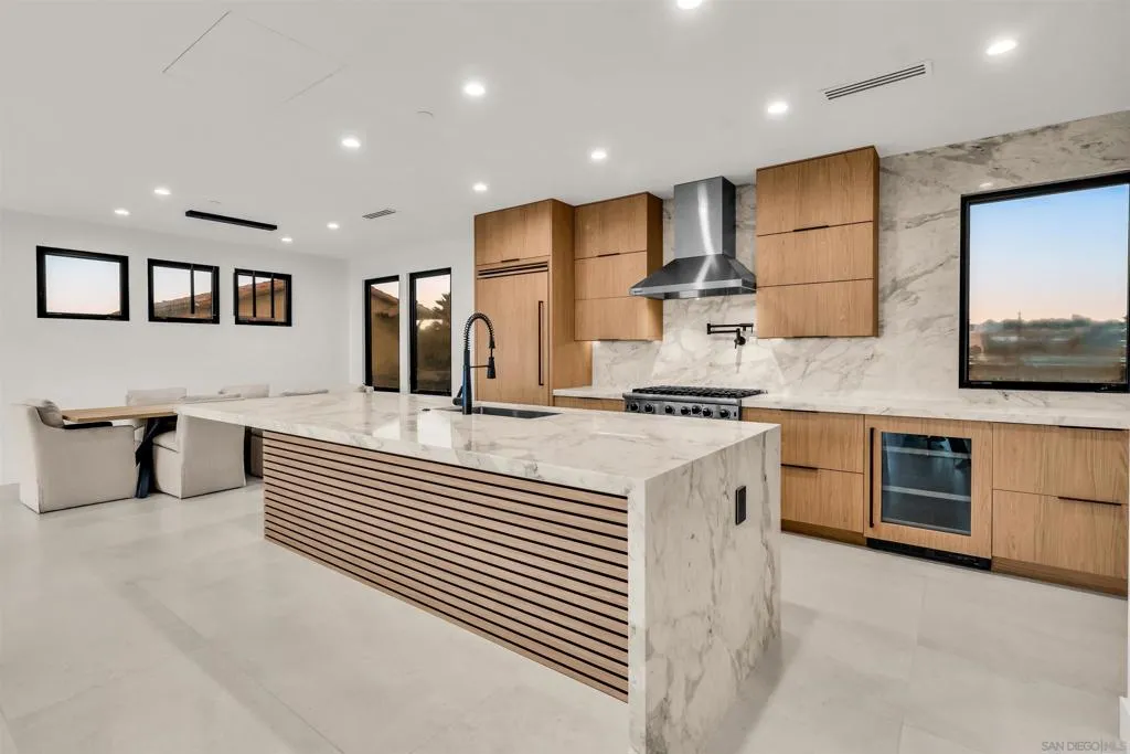 1009 Arcadia Road, Encinitas, California 92024 home-pic-12