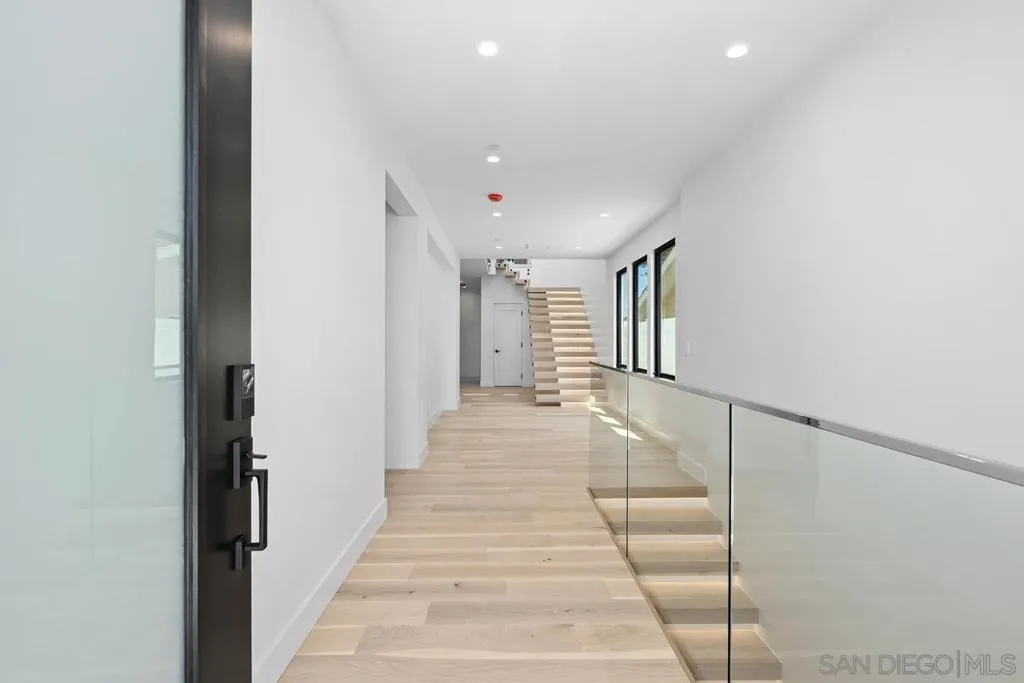 1009 Arcadia Road, Encinitas, California 92024 home-pic-17
