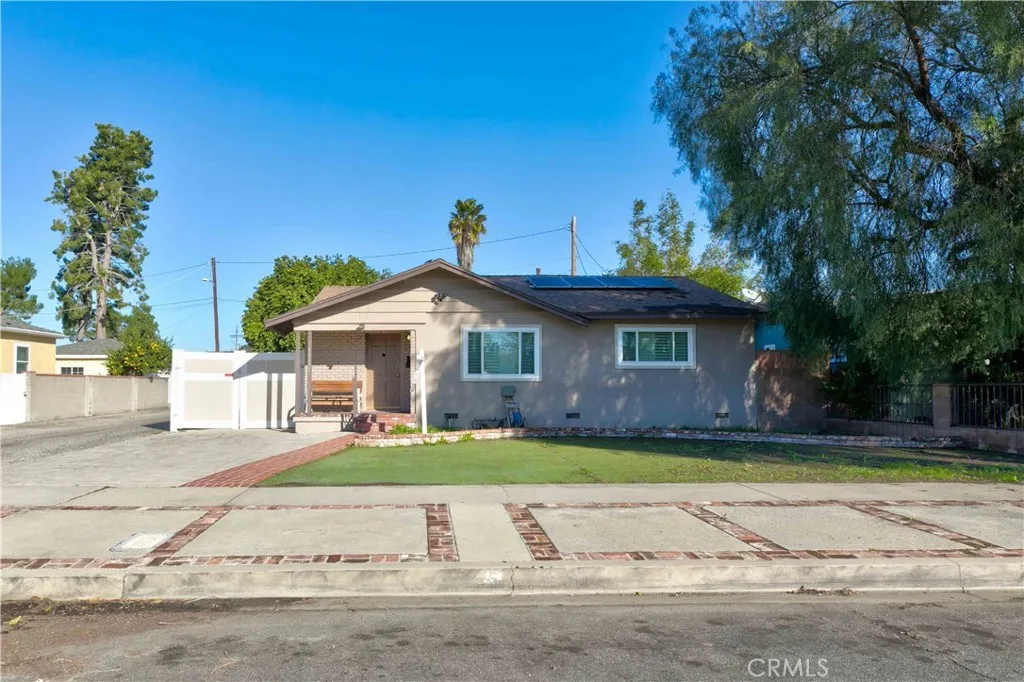 14625 Cohasset, Van Nuys, California 91405 home-pic-1
