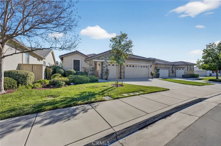 Great curb appeal