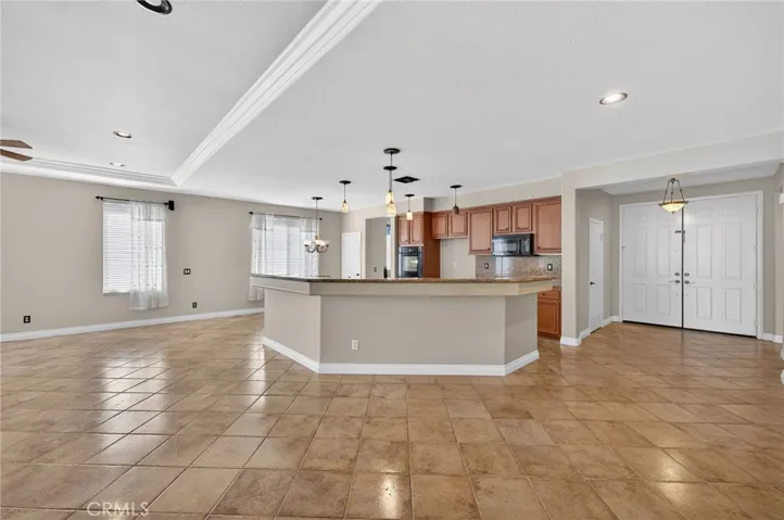 Large Living room and Kitchen