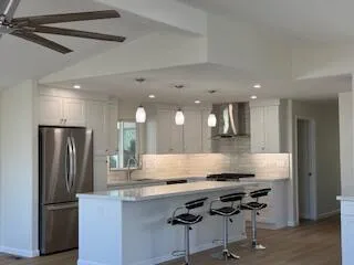 Nice Island Space and seating