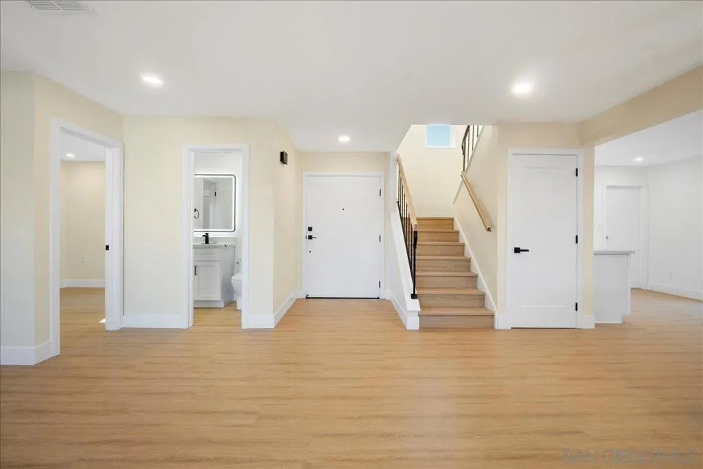 1408 Oleander Ave, Chula Vista, California 91911 home-pic-18