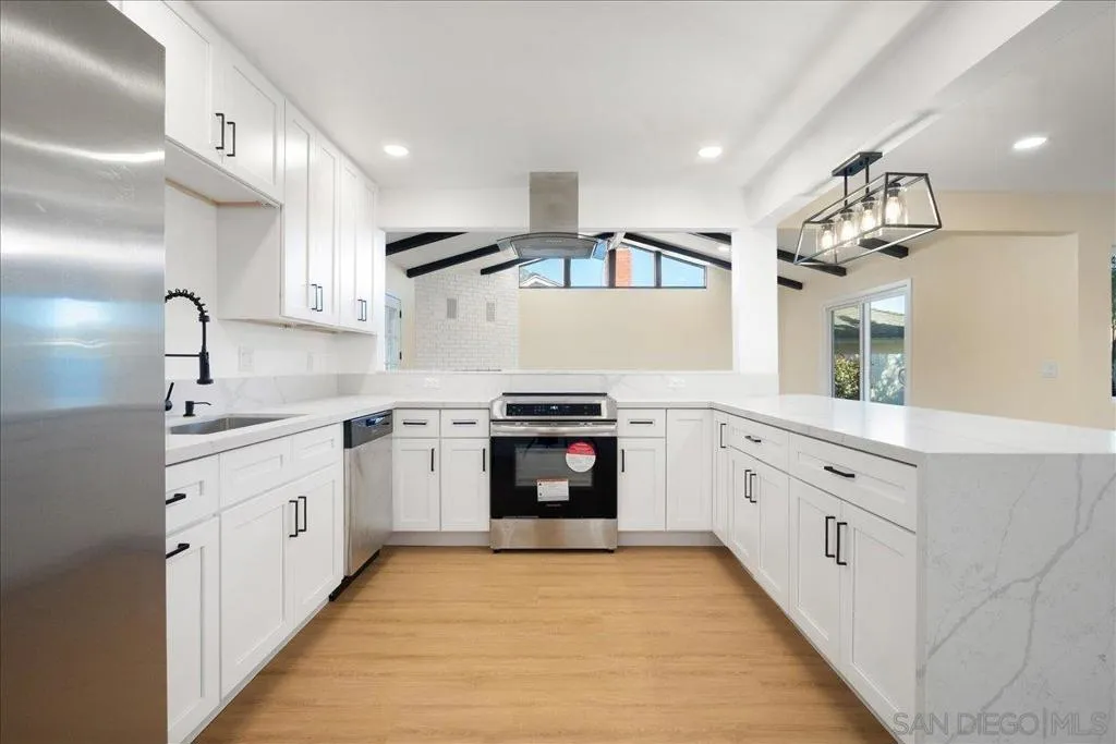 1408 Oleander Ave, Chula Vista, California 91911 home-pic-15