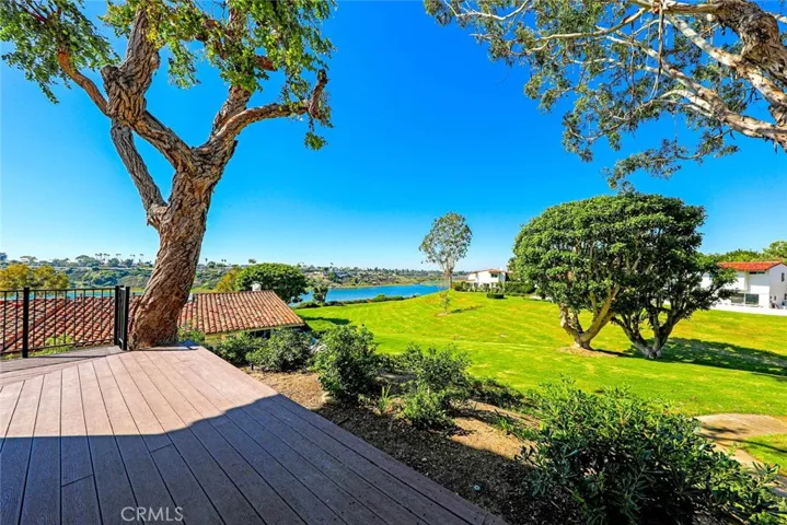 Amazing views and outdoor space !