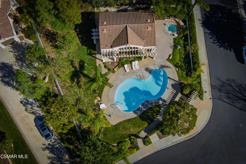Pool, spa, clubhouse