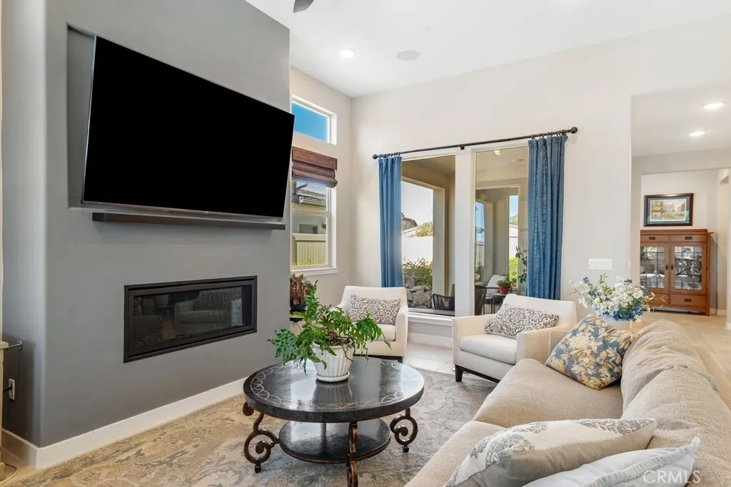 1641 Park Run Lane, Beaumont, California 92223 home-pic-6
