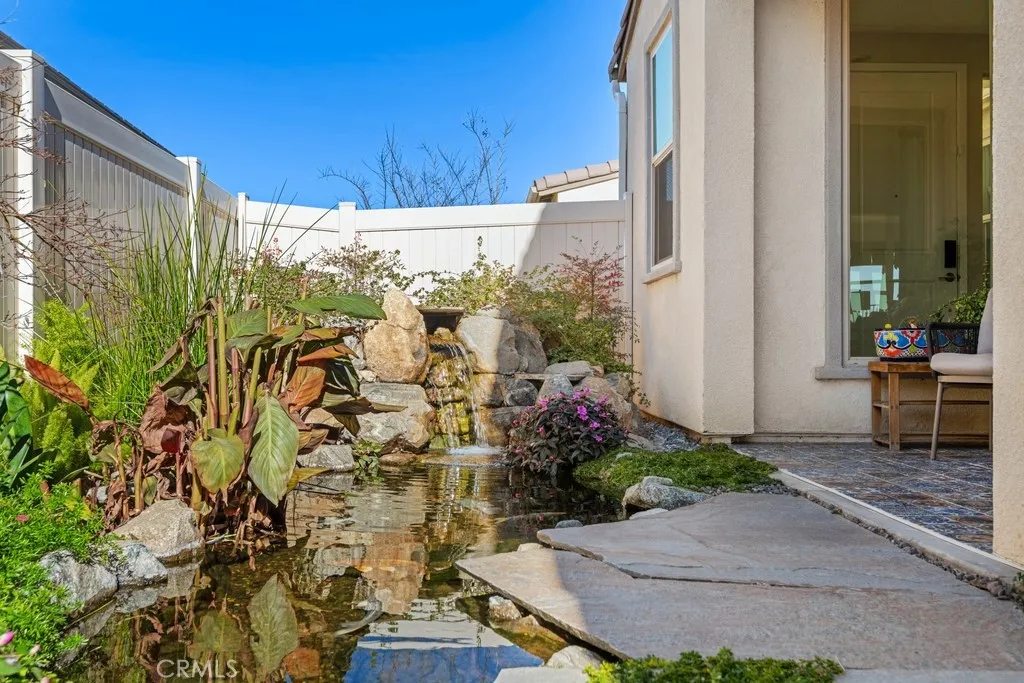1641 Park Run Lane, Beaumont, California 92223 home-pic-29
