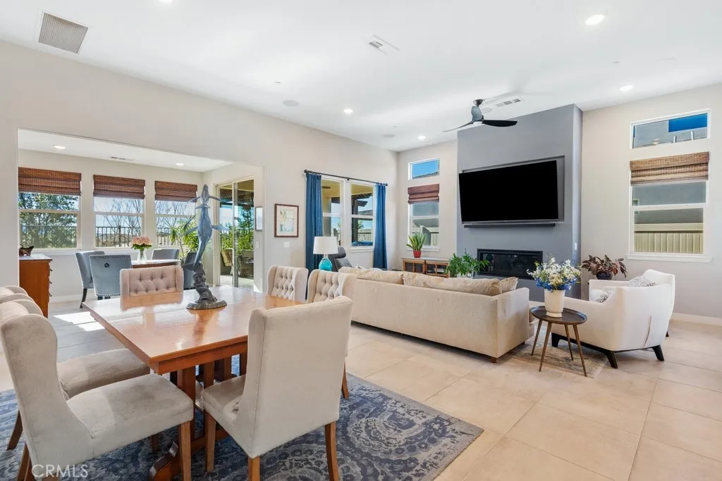 1641 Park Run Lane, Beaumont, California 92223 home-pic-8