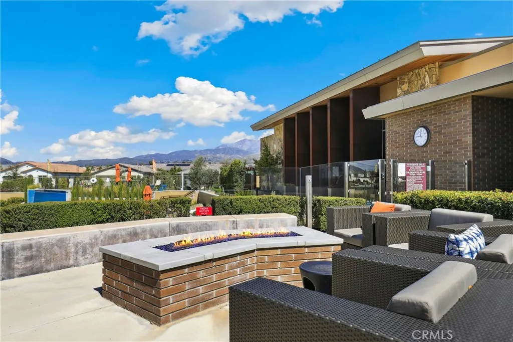 1641 Park Run Lane, Beaumont, California 92223 home-pic-41