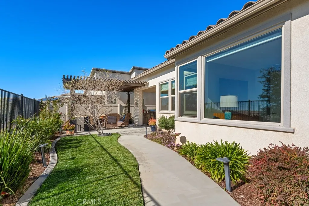 1641 Park Run Lane, Beaumont, California 92223 home-pic-23