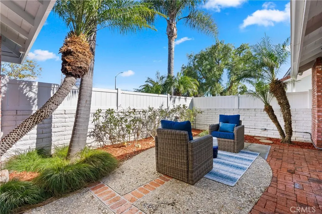 5642 Brighton Drive, Huntington Beach, California 92649 home-pic-14