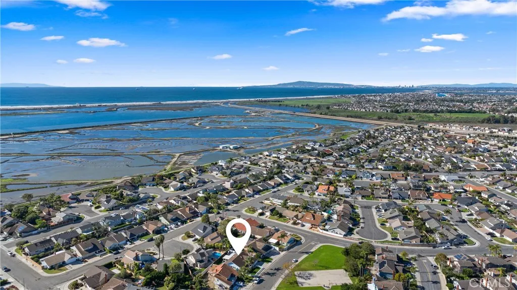 5642 Brighton Drive, Huntington Beach, California 92649 home-pic-58