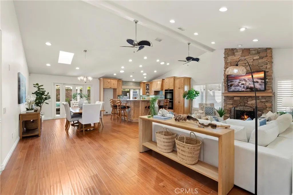 5642 Brighton Drive, Huntington Beach, California 92649 home-pic-17