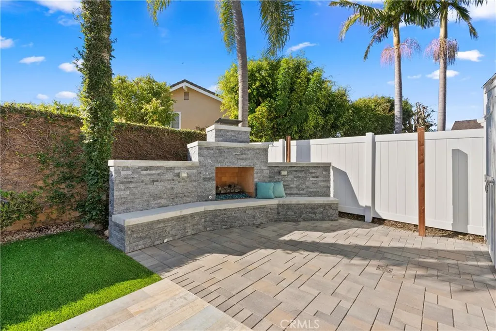 5642 Brighton Drive, Huntington Beach, California 92649 home-pic-32