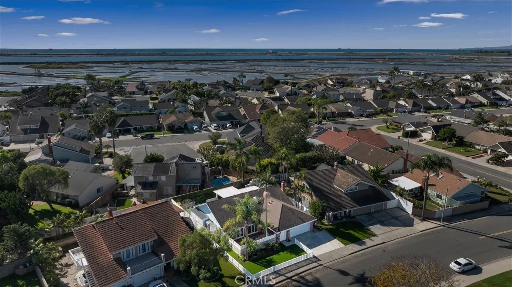 5642 Brighton Drive, Huntington Beach, California 92649 home-pic-50