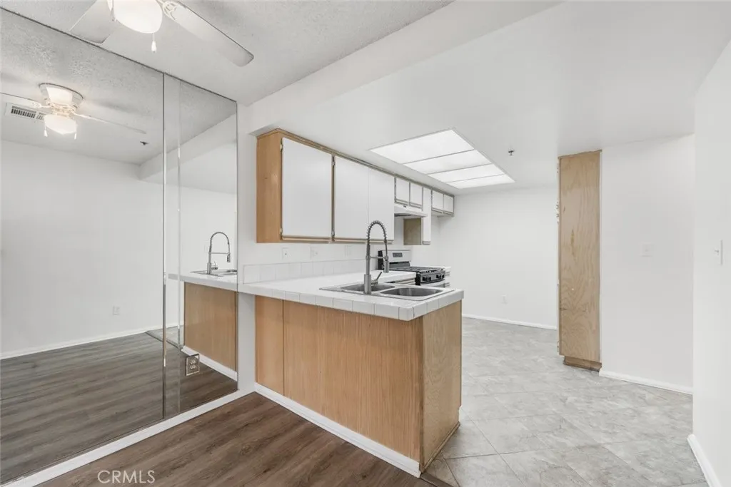 44526 15th Street E 4, Lancaster, California 93535 home-pic-15
