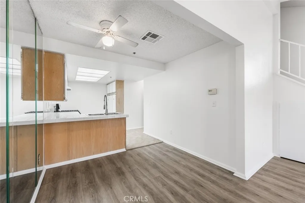44526 15th Street E 4, Lancaster, California 93535 home-pic-13