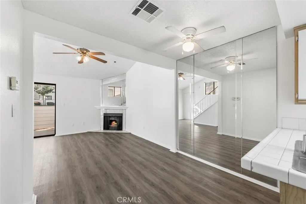 44526 15th Street E 4, Lancaster, California 93535 home-pic-14