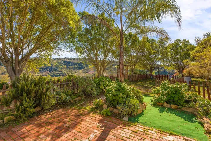 Another garden area with views.