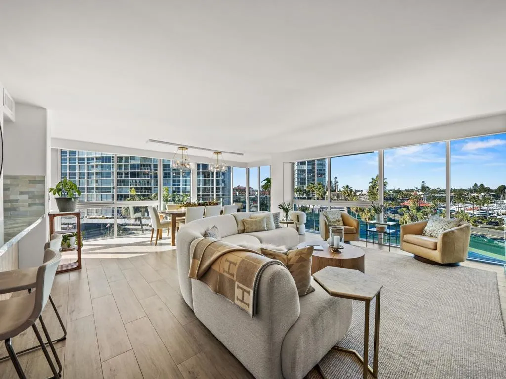1750 Avenida Del Mundo 404, Coronado, California 92118 home-pic-5