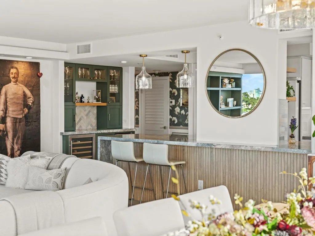 1750 Avenida Del Mundo 404, Coronado, California 92118 home-pic-16