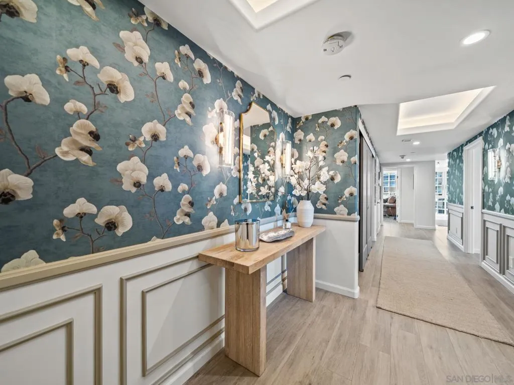 1750 Avenida Del Mundo 404, Coronado, California 92118 home-pic-26