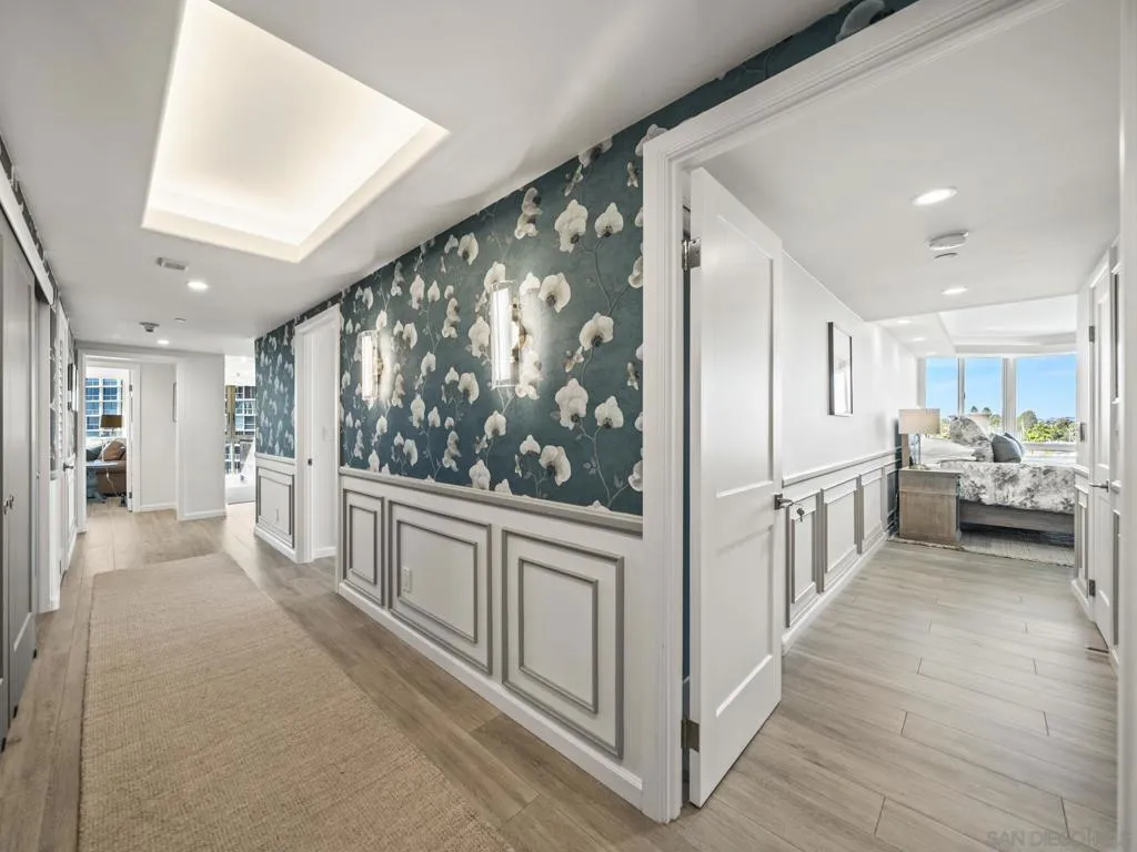 1750 Avenida Del Mundo 404, Coronado, California 92118 home-pic-27