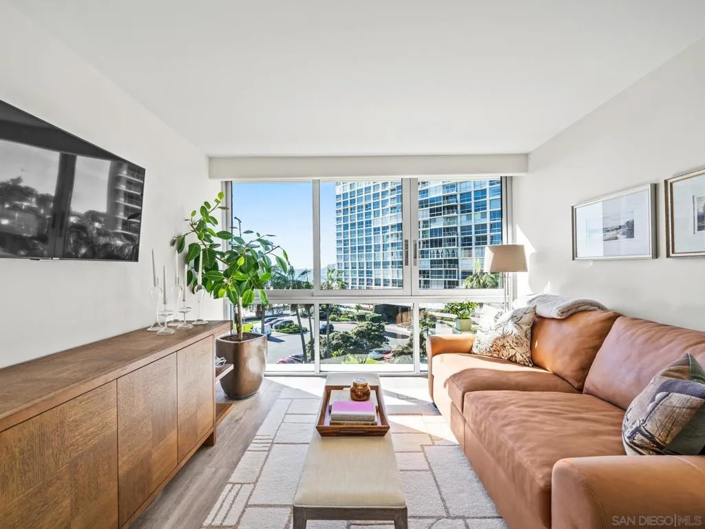 1750 Avenida Del Mundo 404, Coronado, California 92118 home-pic-45