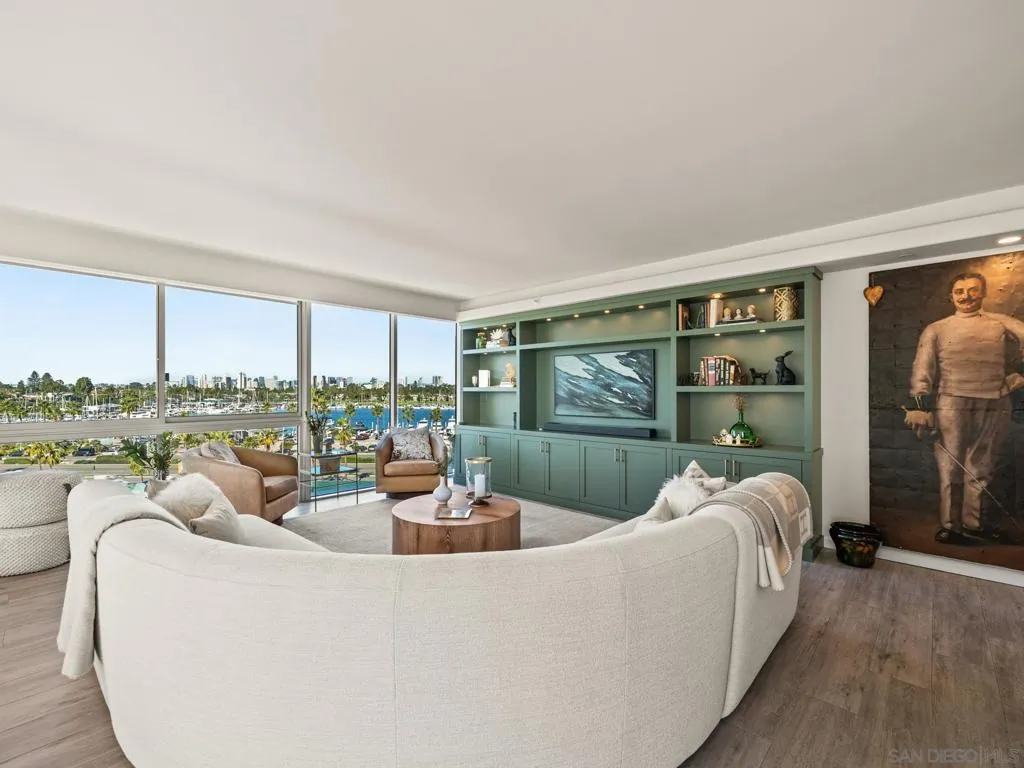 1750 Avenida Del Mundo 404, Coronado, California 92118 home-pic-6