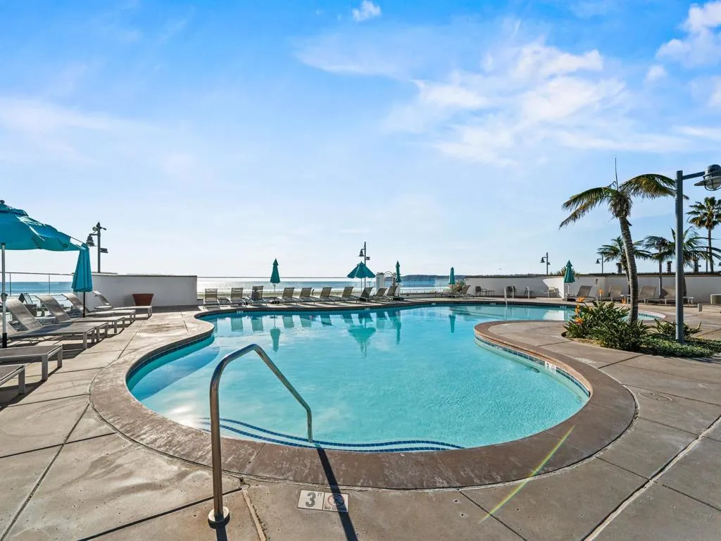 1750 Avenida Del Mundo 404, Coronado, California 92118 home-pic-53