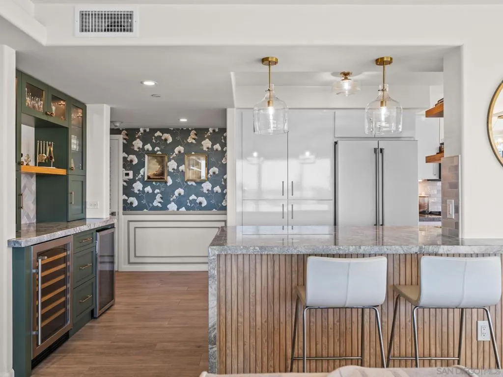 1750 Avenida Del Mundo 404, Coronado, California 92118 home-pic-18